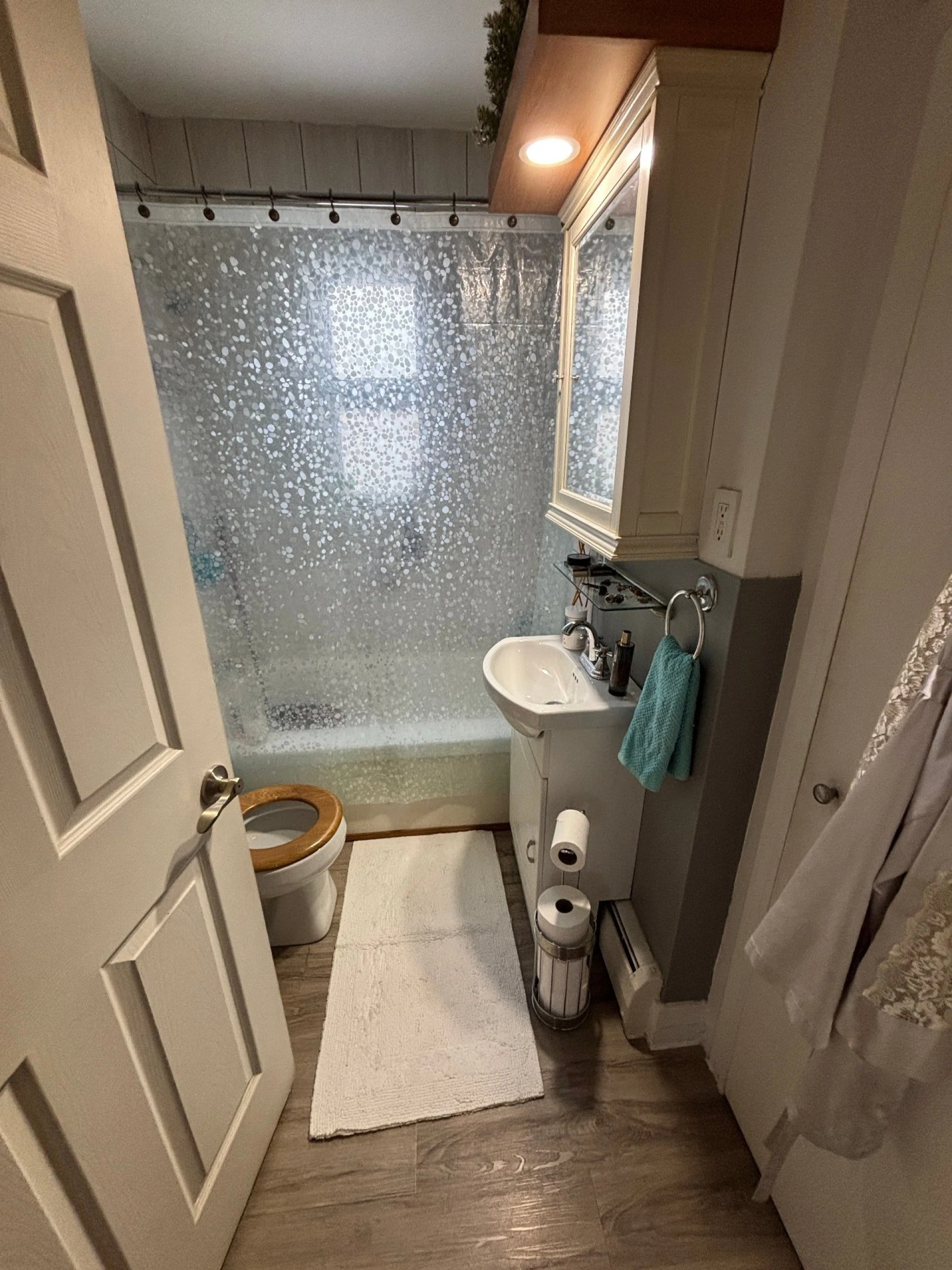 1569 - 1573 Rue Notre-Dame