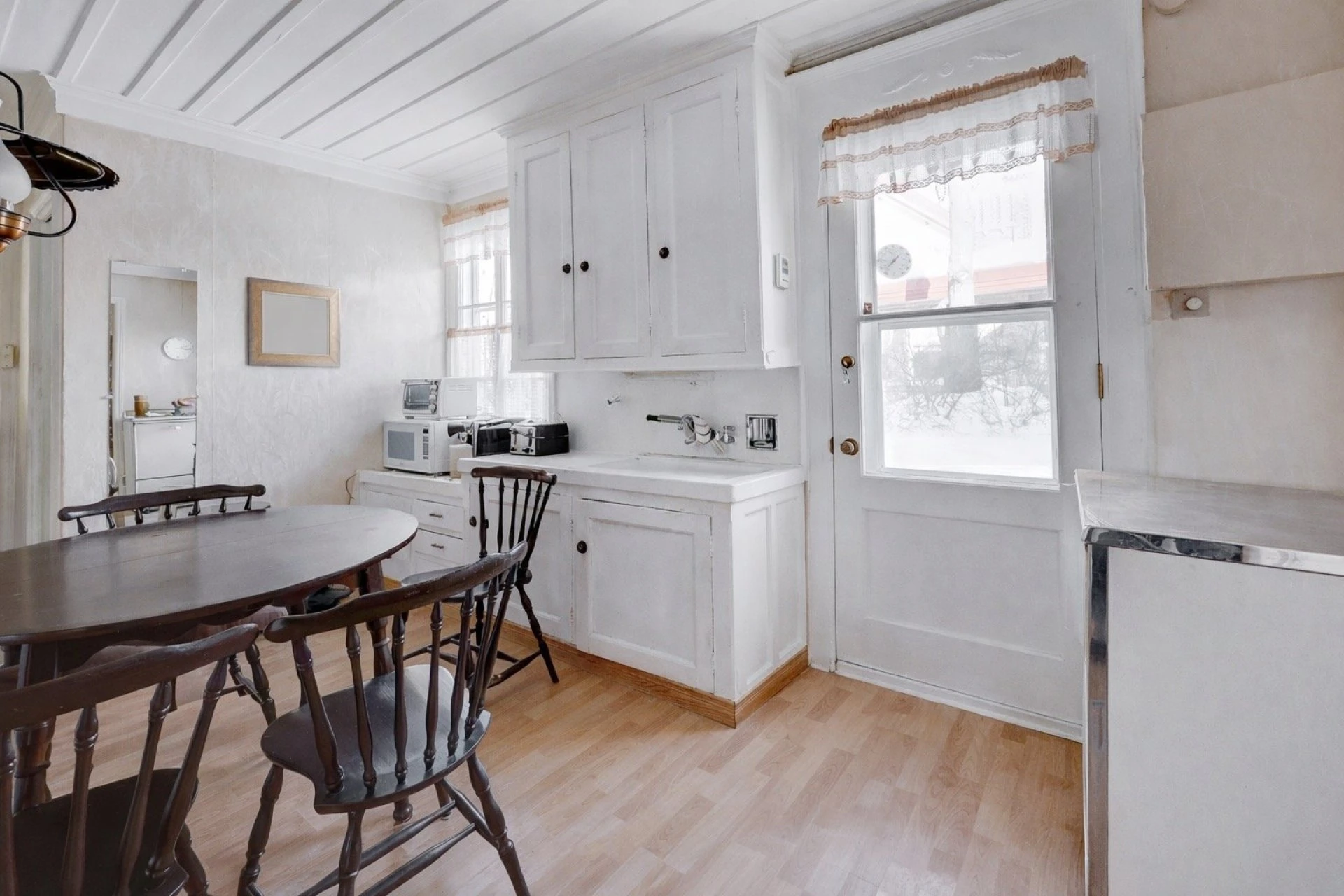 1569 - 1573 Rue Notre-Dame