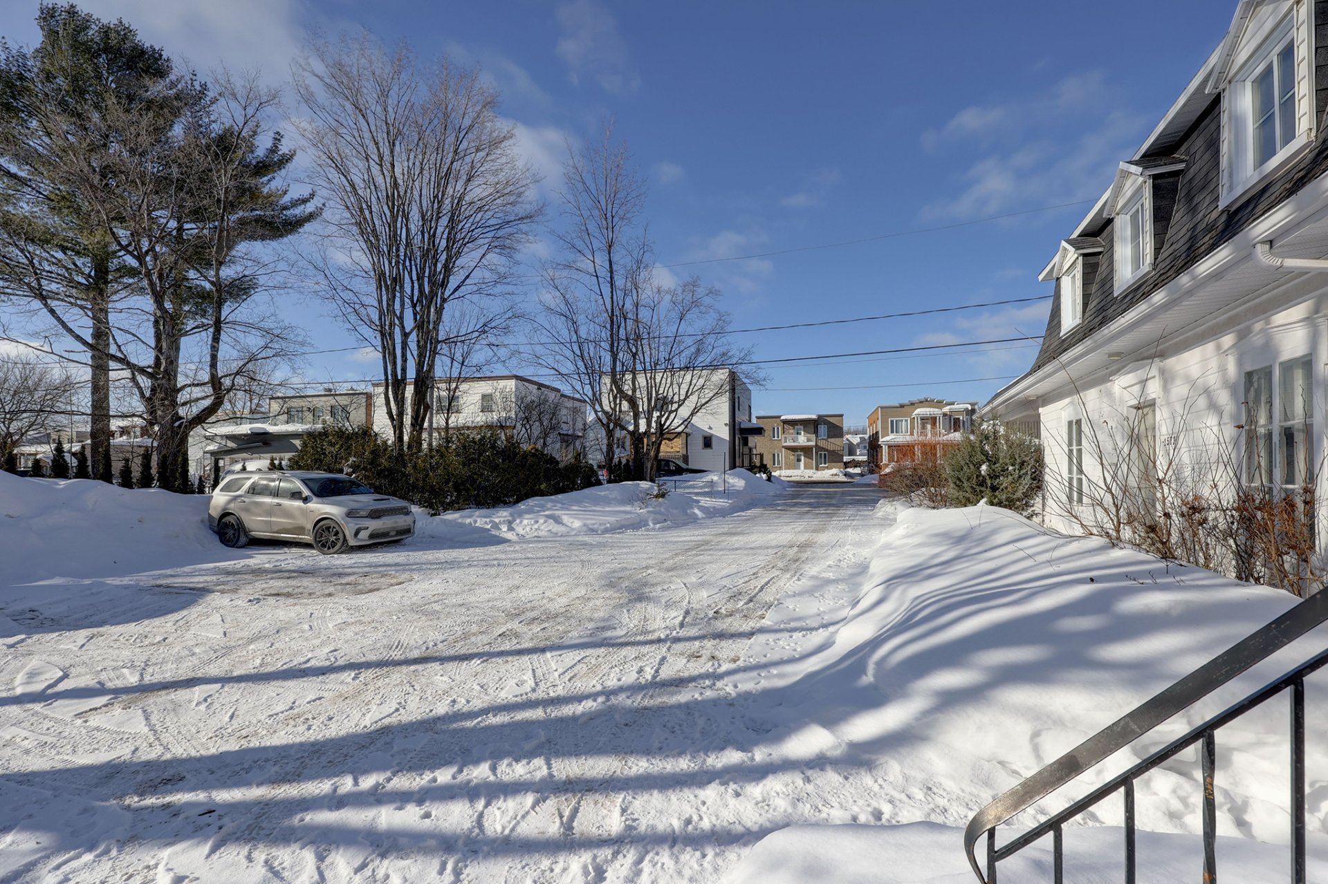 1569 - 1573 Rue Notre-Dame